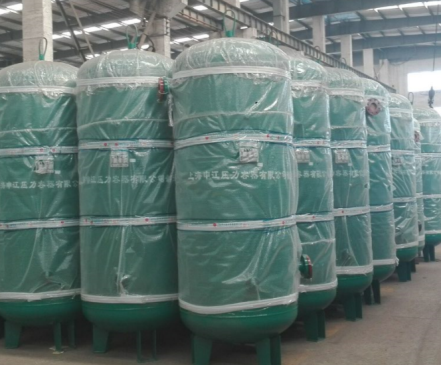 申江廠的儲(chǔ)氣罐 申江廠的儲(chǔ)氣罐